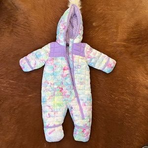 One-piece snowsuit 3-6 months